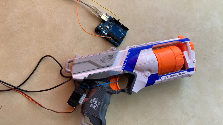 Automatic Shooting Gun 1